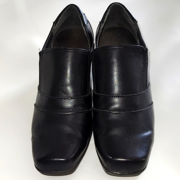 Aerosoles Shoes Booties Size 7 "Backsaw" Memory Foam Black 2.5" Heel Comfy - Picture 2 of 13